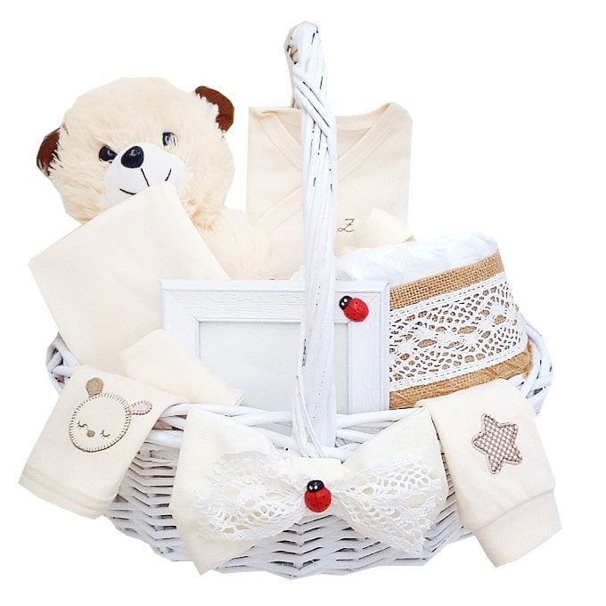 Organik Bebek Hediye Sepeti