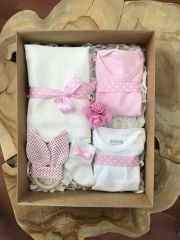 Hoşgeldin Kız Bebek Hediye Kiti